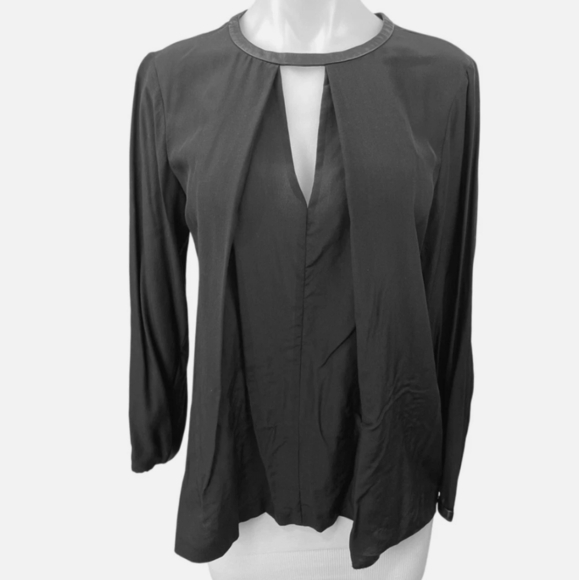 Club Monaco Silk Pleated Keyhole Neck Black Blouse With Lamb Leather Trim XS - Picture 6 of 16